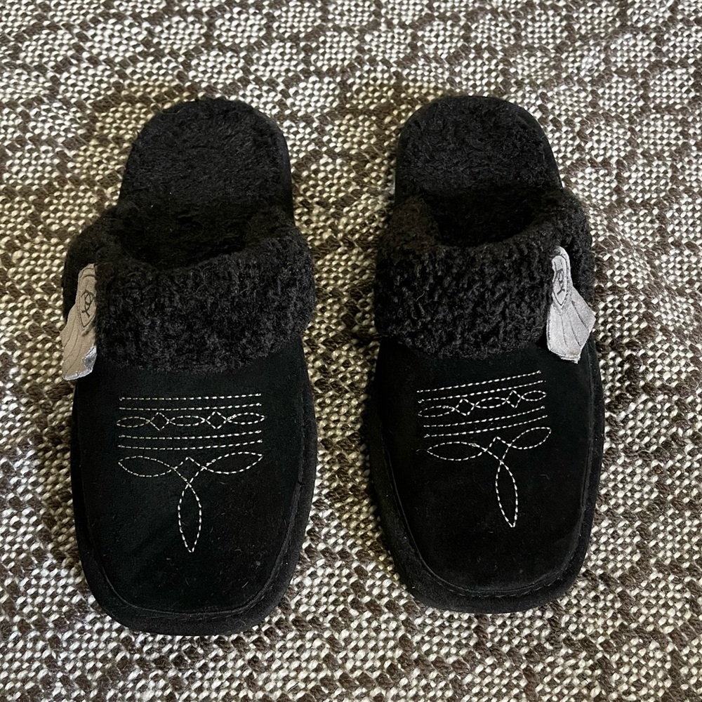 Ariat square toe slippers black size 6